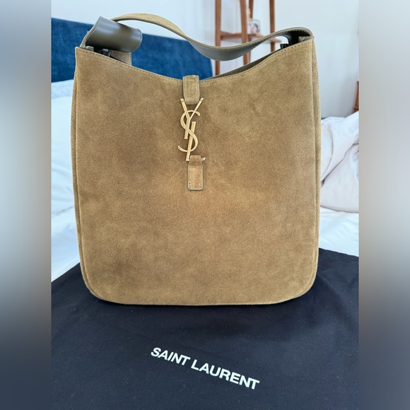 Saint Laurent YSL Le 5 a 7 Supple Large Barley Green Suede - Picture 2 of 12